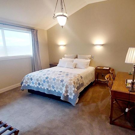 Country Lodge Kinloch Taupo Exterior foto