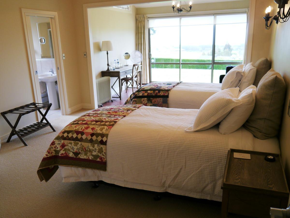 Country Lodge Kinloch Taupo Exterior foto